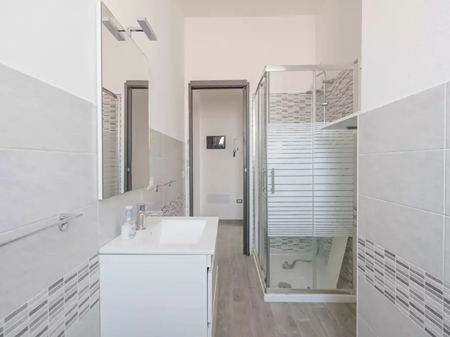 Immagine 26 di Casa trifamiliare in vendita  in Via Umbria, 1 a Macomer