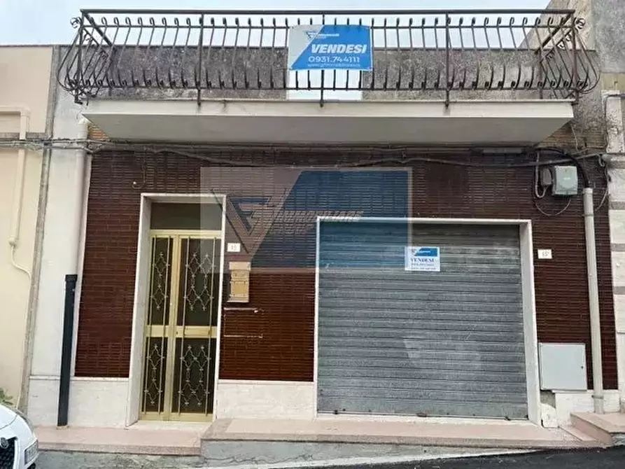 Immagine 3 di Monolocale in vendita  in Via Burgo a Siracusa