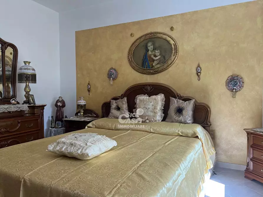 Immagine 7 di Casa trifamiliare in vendita  a Marsala