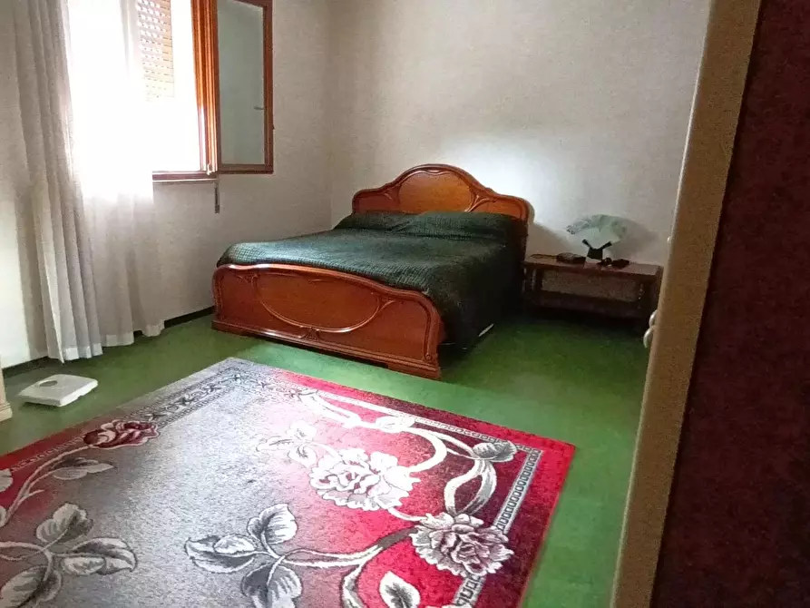 Immagine 10 di Casa trifamiliare in vendita  a Susegana
