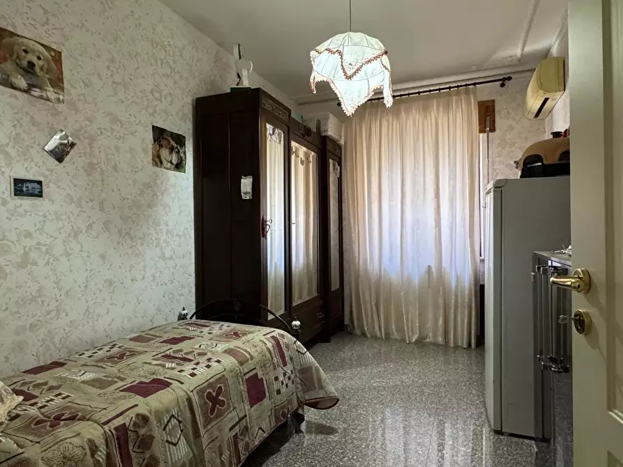 Immagine 16 di Casa trifamiliare in vendita  in Vico II San Venere a Altilia