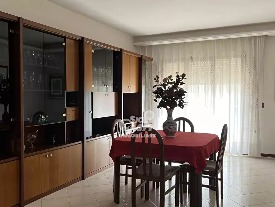 Immagine 1 di Casa trifamiliare in vendita  a Marsala