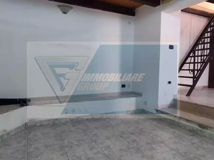 Immagine 8 di Casa trifamiliare in vendita  in Via Re Ierone II a Siracusa