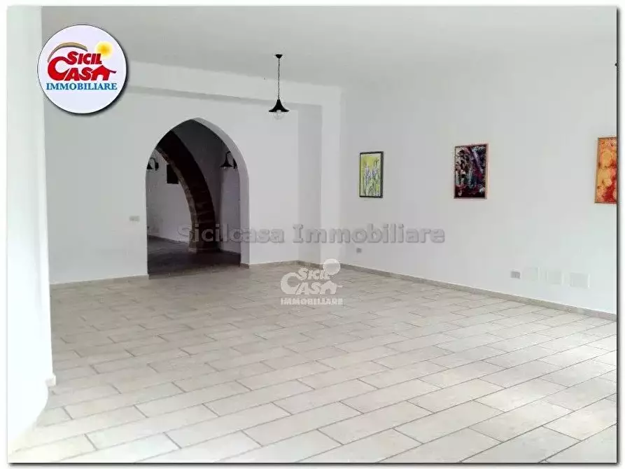 Immagine 4 di Attico in affitto  a Marsala