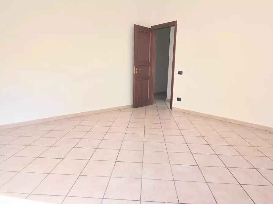 Immagine 23 di Casa trifamiliare in vendita  in Via Noviziato Casazza, 56 a Messina