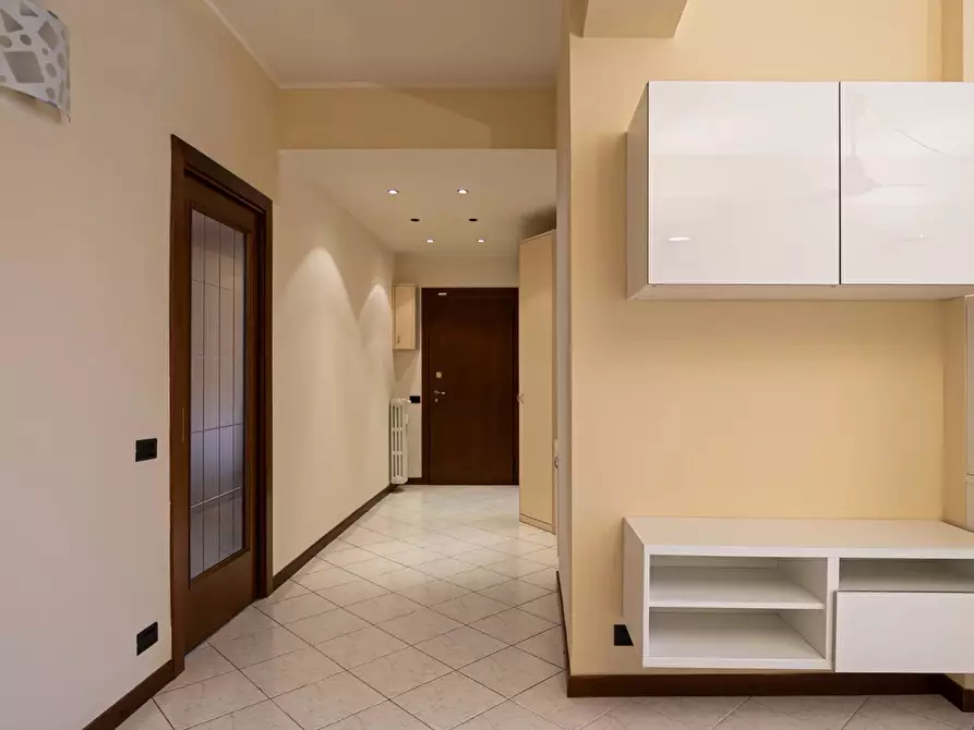 Immagine 2 di Casa trifamiliare in affitto  in via Bartolini, 25. a Milano