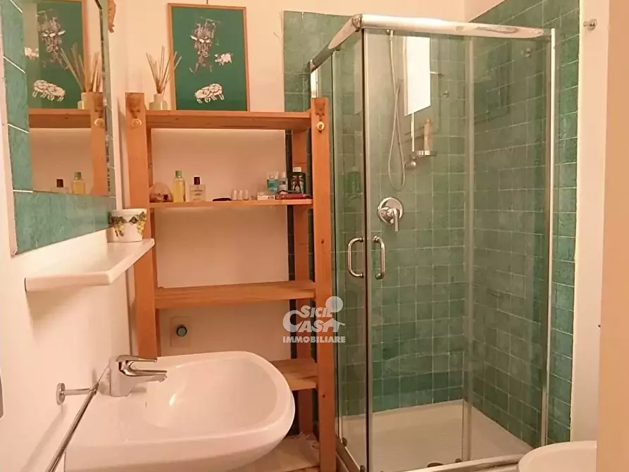 Immagine 25 di Casa trifamiliare in affitto  a Marsala