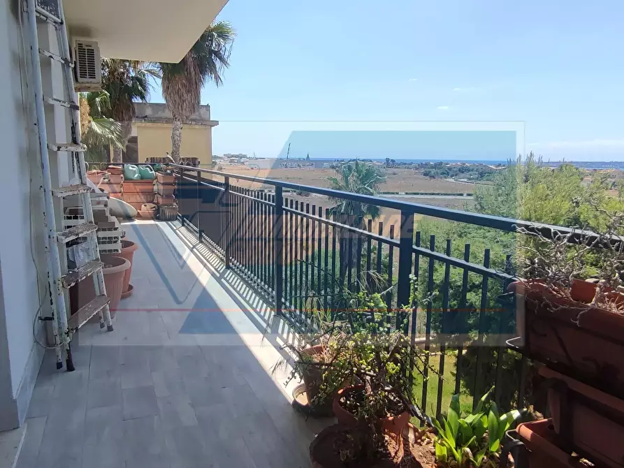 Immagine 14 di Casa trifamiliare in vendita  in Via Monte San Vito a Siracusa