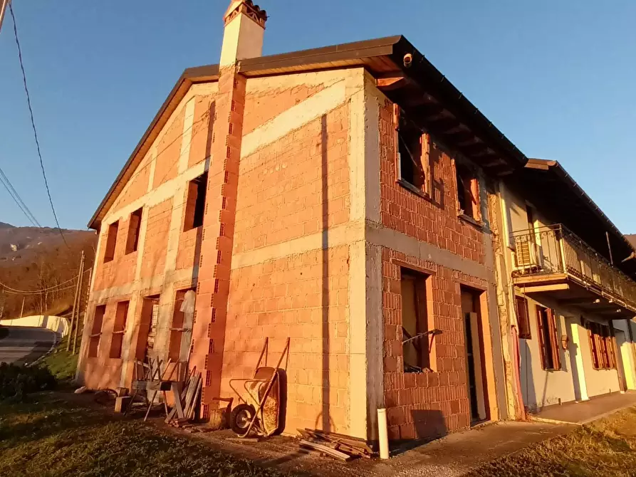 Immagine 3 di Terreno edificabile in vendita  a Sarmede