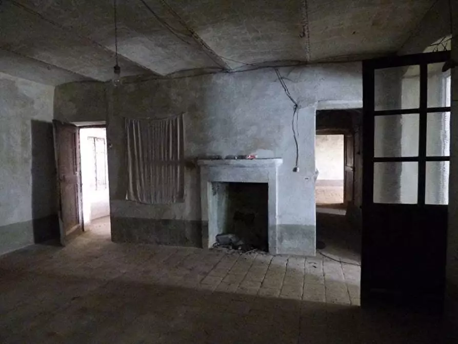 Immagine 19 di Terreno edificabile in vendita  a Dogliani