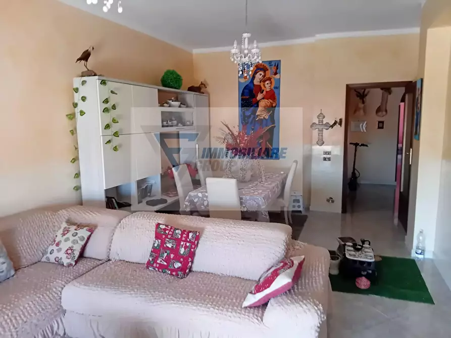 Immagine 1 di Casa trifamiliare in vendita  in Viale dei Comuni a Siracusa