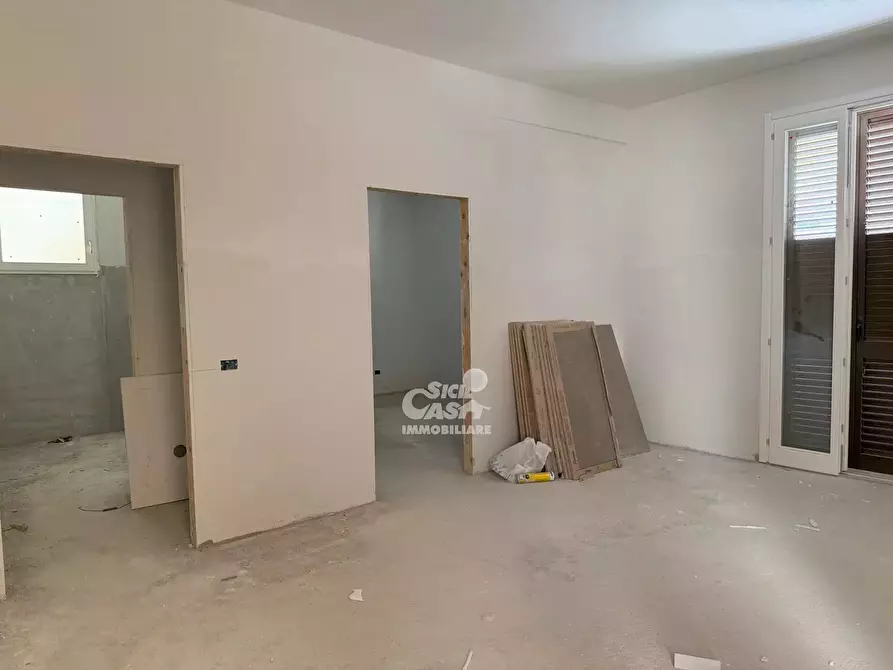 Immagine 12 di Casa trifamiliare in vendita  a Marsala