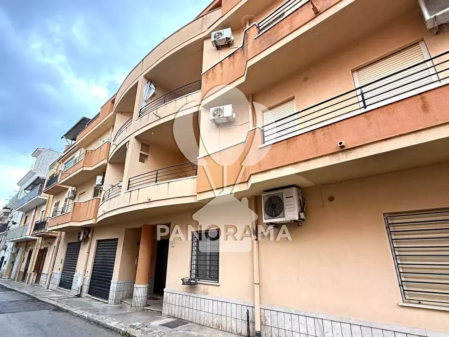 Immagine 26 di Casa trifamiliare in vendita  in Via IV Novembre a Balestrate