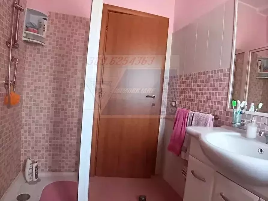 Immagine 13 di Casa trifamiliare in vendita  in Viale Tica a Siracusa