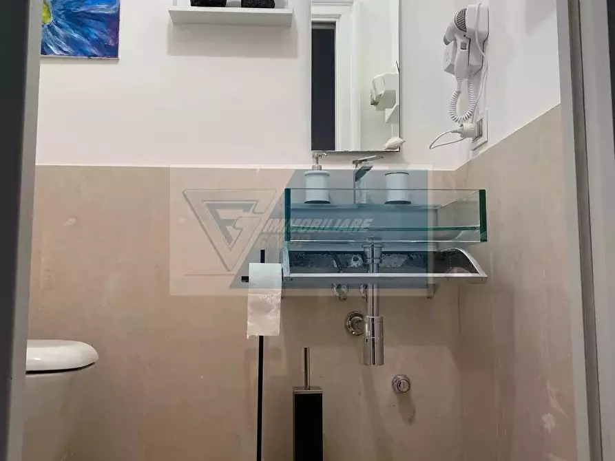 Immagine 12 di Casa trifamiliare in vendita  in via maniace a Siracusa