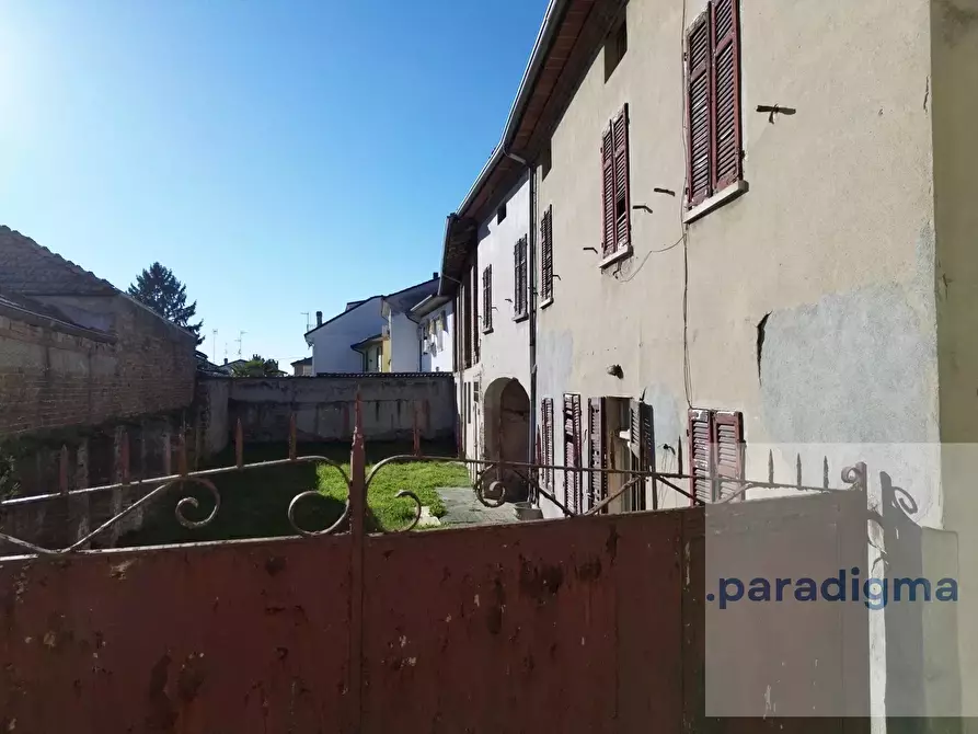 Immagine 10 di Casa trifamiliare in vendita  in Via Vittorio Veneto, 19 a Sale