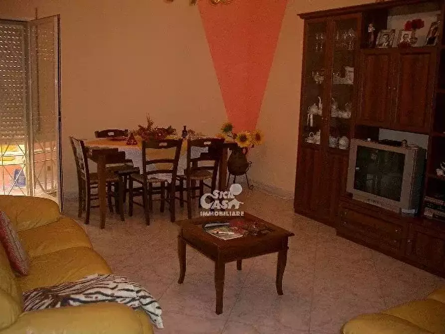 Immagine 12 di Casa trifamiliare in vendita  a Marsala