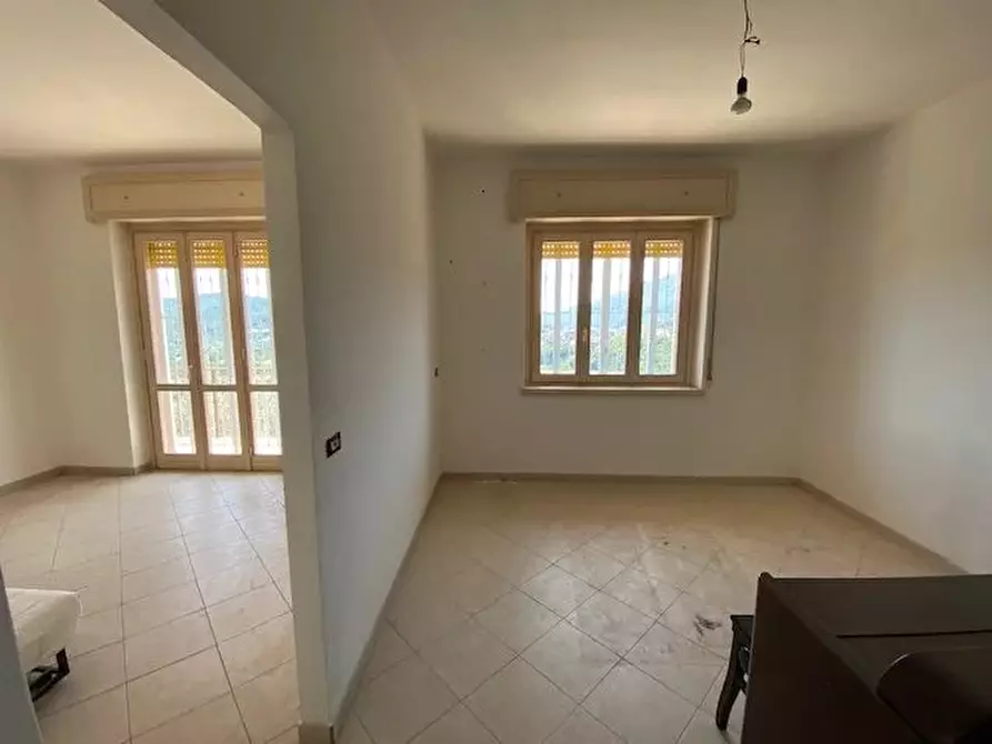 Immagine 5 di Casa trifamiliare in vendita  in Via Quarenghi a Brumano