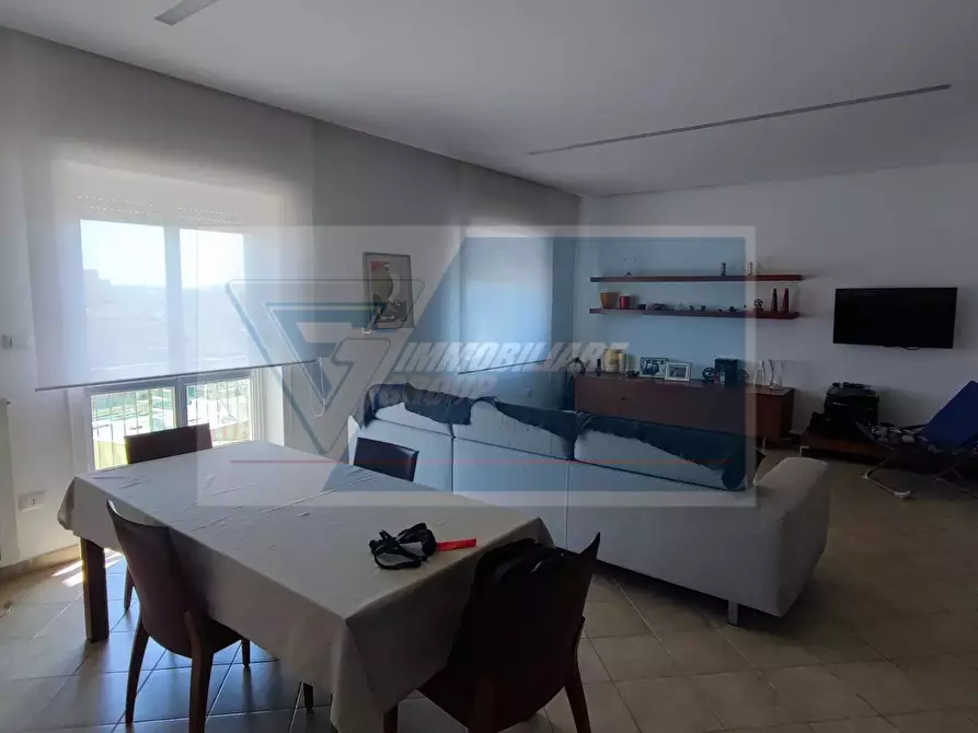 Immagine 2 di Casa trifamiliare in vendita  in Via Francesco Accolla a Siracusa