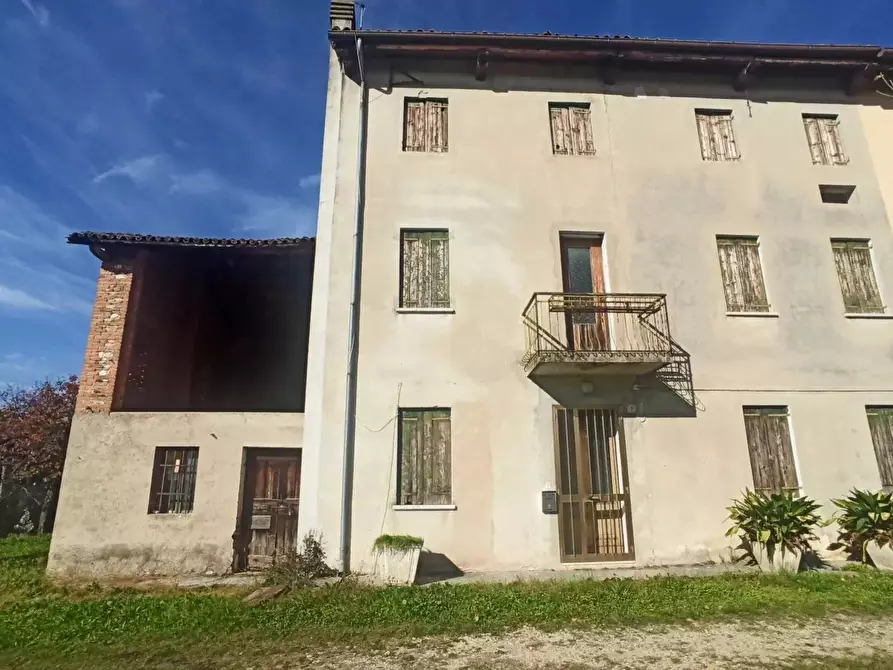 Immagine 6 di Terreno edificabile in vendita  a Vittorio Veneto