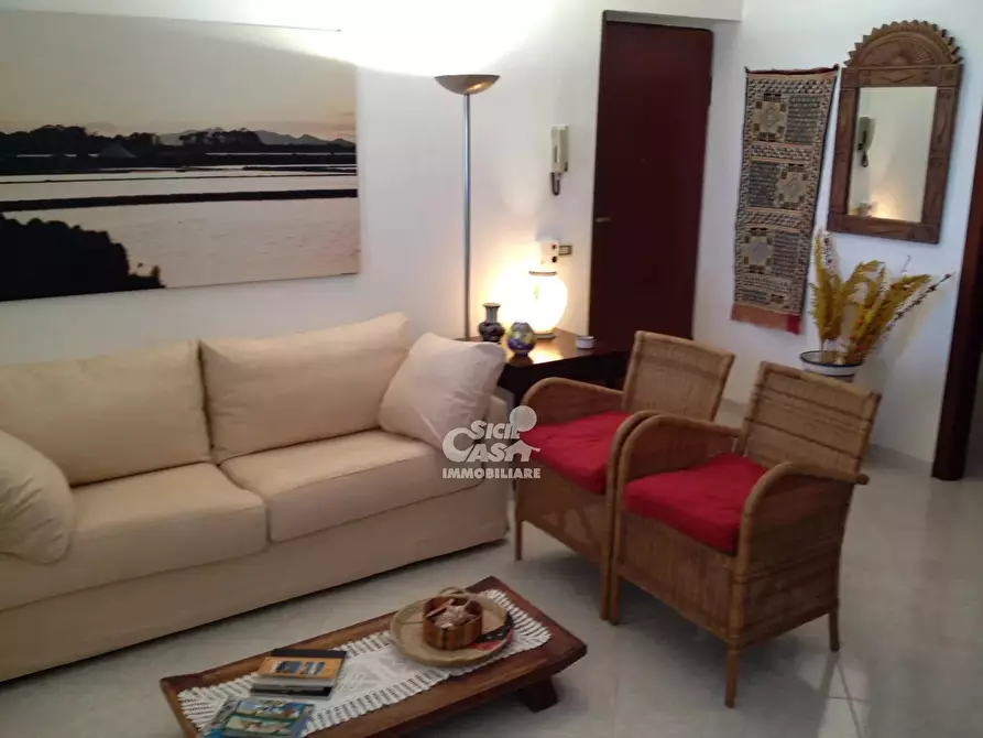 Immagine 32 di Casa trifamiliare in vendita  a Marsala