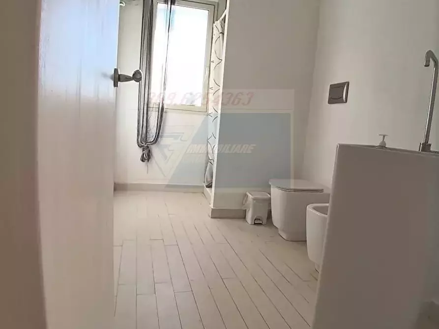 Immagine 9 di Casa trifamiliare in vendita  in Via Pitagora a Floridia