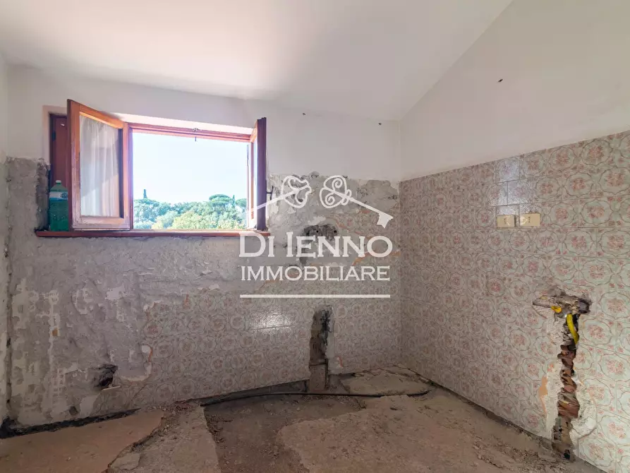 Immagine 13 di Terreno edificabile in vendita  a Canale Monterano