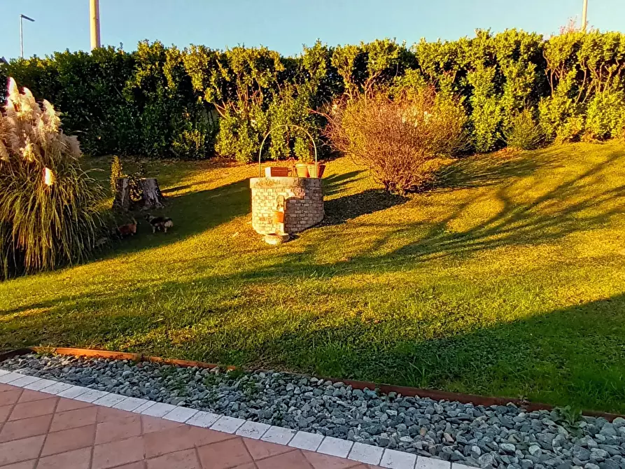 Immagine 72 di Terreno edificabile in vendita  a Refrontolo