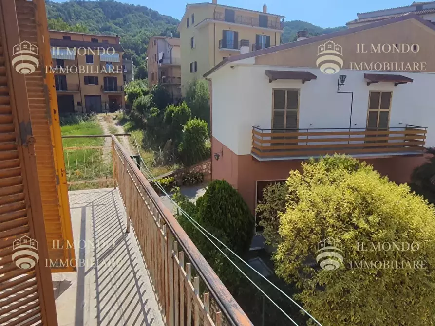 Immagine 10 di Casa trifamiliare in vendita  in Via Monte Pellecchia, snc. a Casape