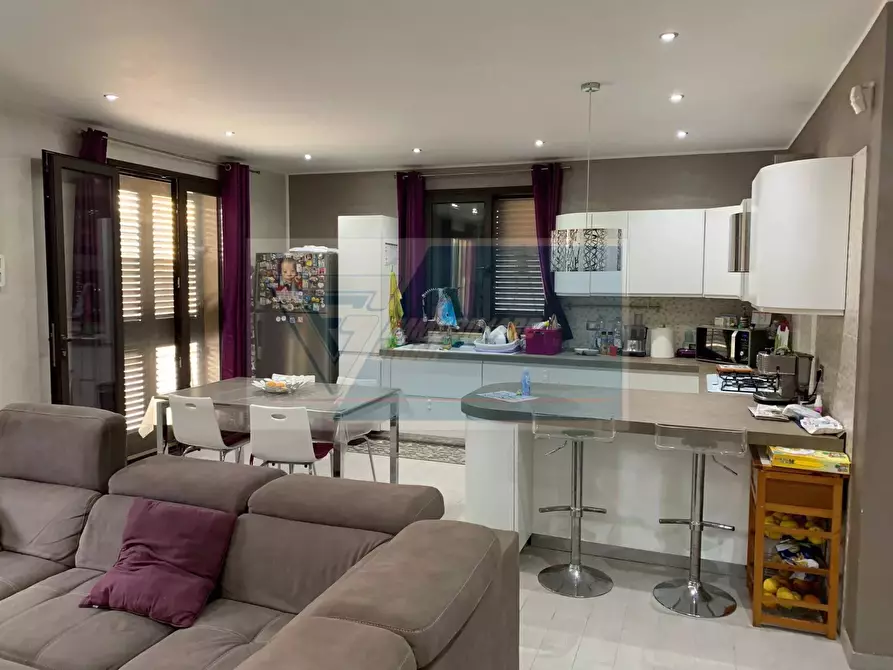 Immagine 6 di Casa trifamiliare in vendita  in Via Pasquale Salibra a Siracusa