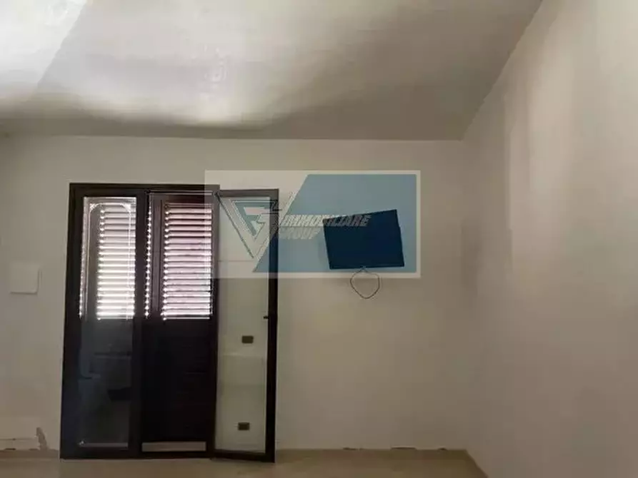 Immagine 38 di Monolocale in vendita  in Via Giorgio Vasari a Noto