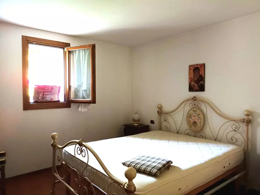 Immagine 4 di Terreno edificabile in vendita  a Refrontolo