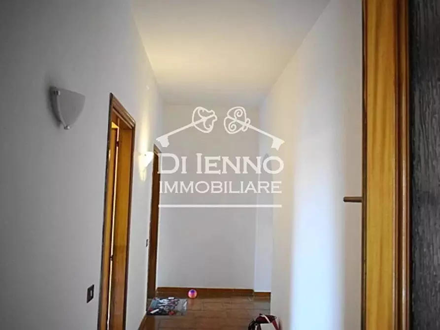 Immagine 25 di Casa trifamiliare in vendita  a Rignano Flaminio