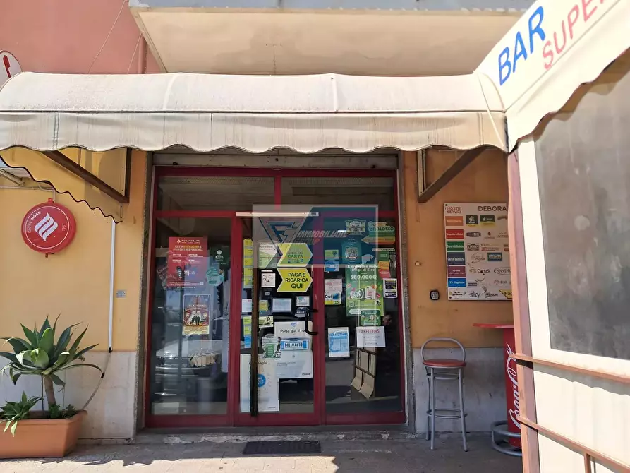 Immagine 3 di Casa trifamiliare in vendita  a Buccheri