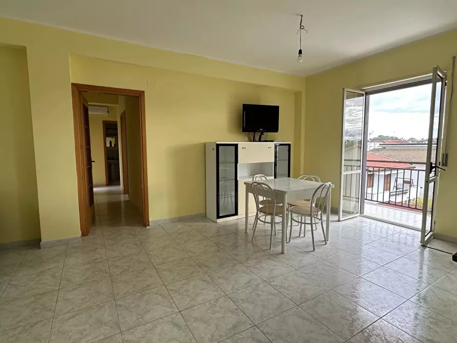 Immagine 2 di Casa trifamiliare in vendita  in Via delle Orchidee a Villapiana