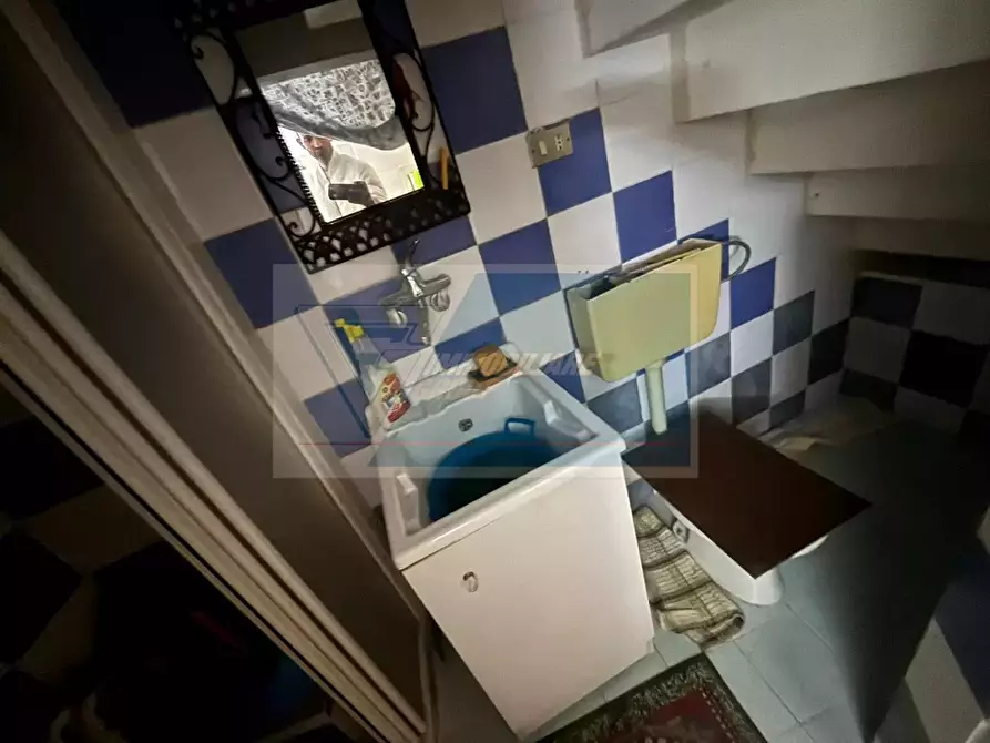 Immagine 7 di Casa trifamiliare in vendita  in Via Dione, 117 a Siracusa