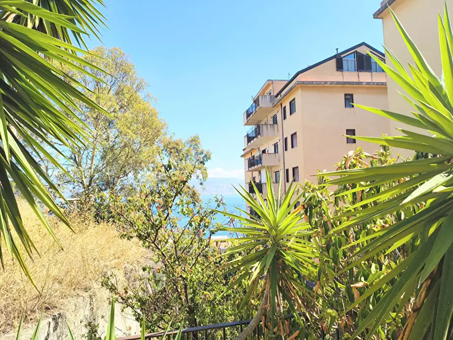 Immagine 11 di Casa trifamiliare in vendita  in Via Olimpia, 4c a Messina