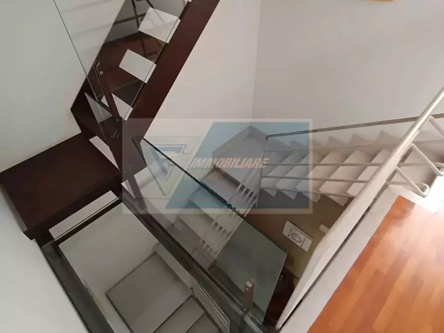 Immagine 11 di Monolocale in vendita  in Via Roma a Floridia