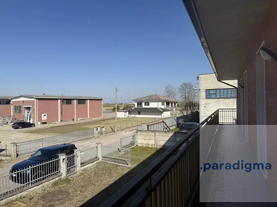 Immagine 11 di Casa bifamiliare in vendita  in Via Luigia Stramesi a Sale