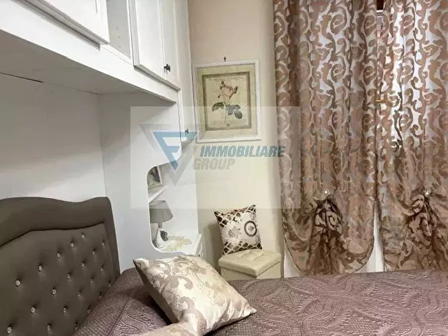 Immagine 49 di Casa trifamiliare in vendita  in Via Brancati a Buccheri