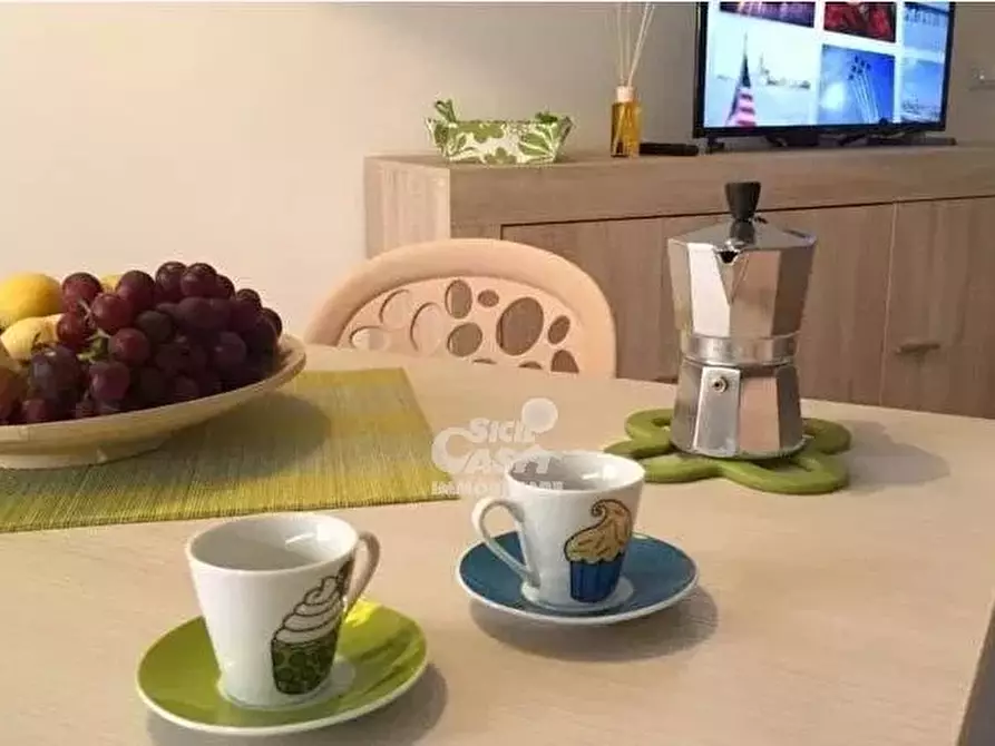 Immagine 12 di Casa trifamiliare in affitto  a Marsala