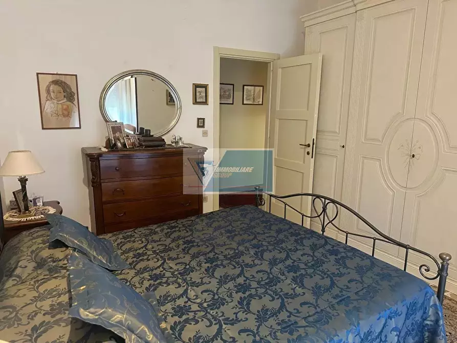 Immagine 7 di Casa trifamiliare in vendita  a Buccheri