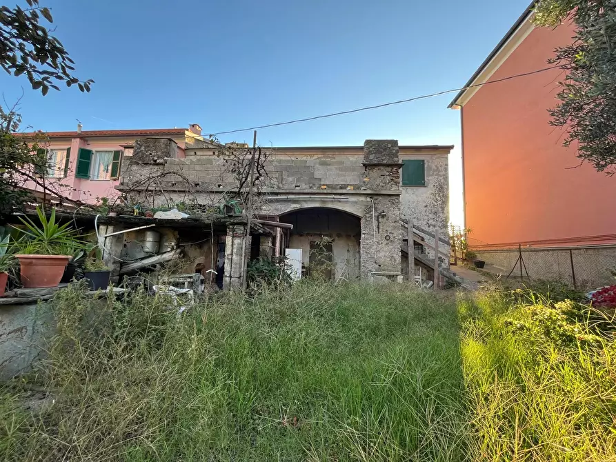 Immagine 10 di Casa trifamiliare in vendita  in Via Aurelia a Lavagna