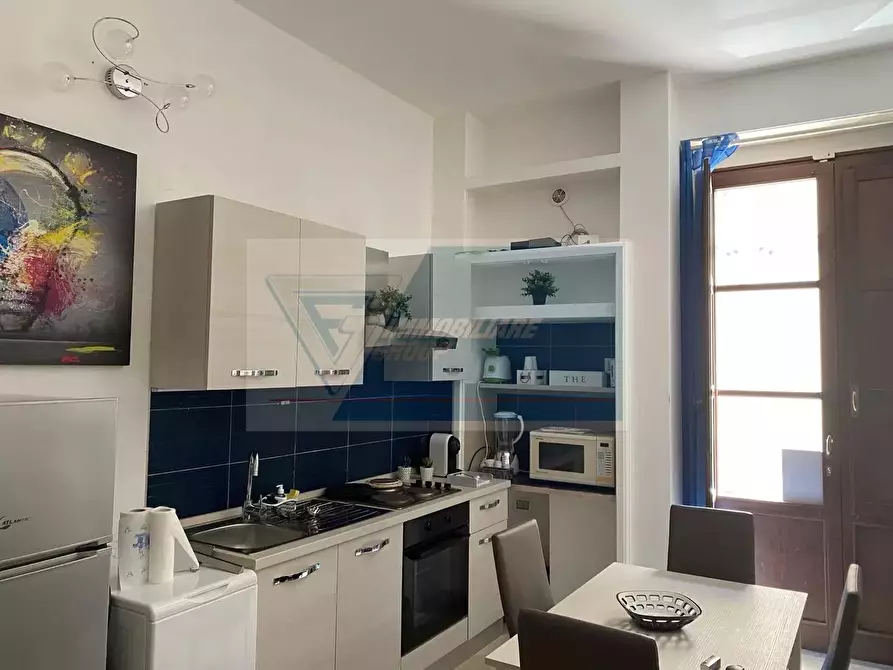 Immagine 6 di Casa trifamiliare in vendita  in via maniace a Siracusa