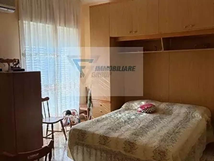 Immagine 18 di Casa trifamiliare in vendita  in Via Filisto a Siracusa