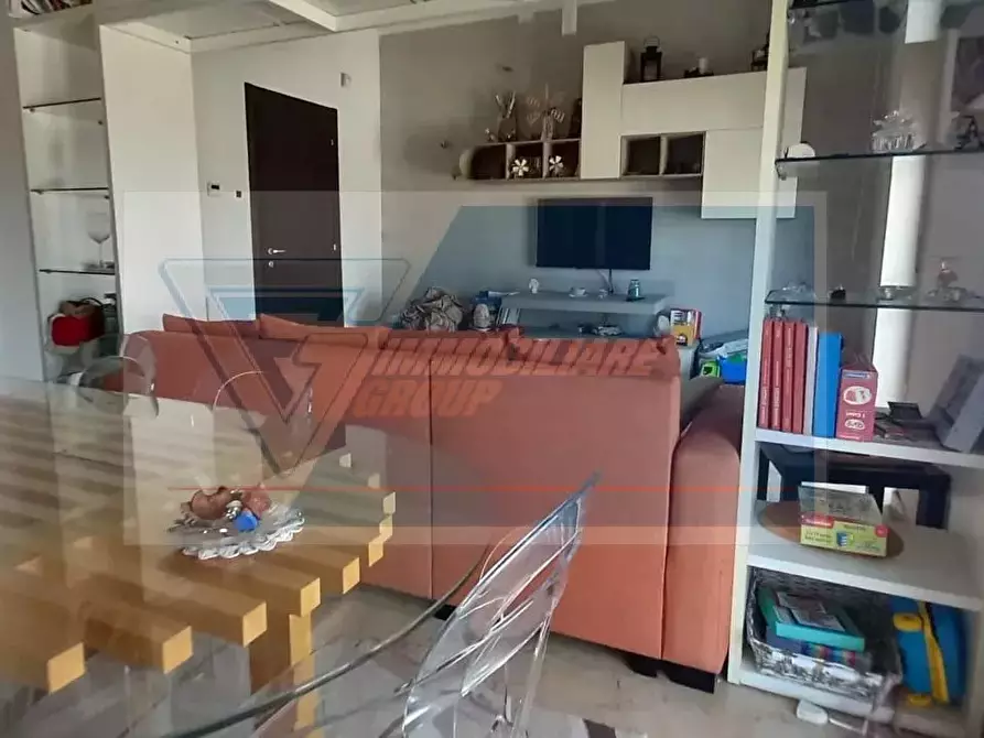 Immagine 9 di Casa trifamiliare in vendita  in Via Necropoli Grotticelle a Siracusa