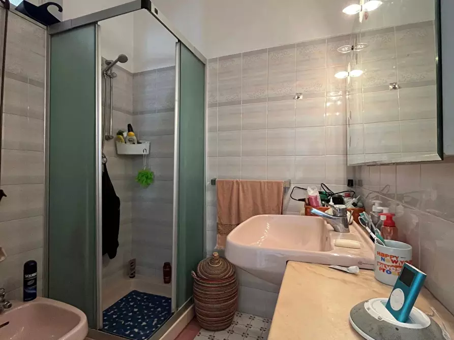 Immagine 15 di Casa trifamiliare in vendita  a Avegno