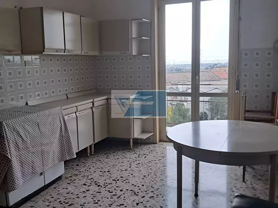 Immagine 6 di Casa trifamiliare in vendita  a Buccheri