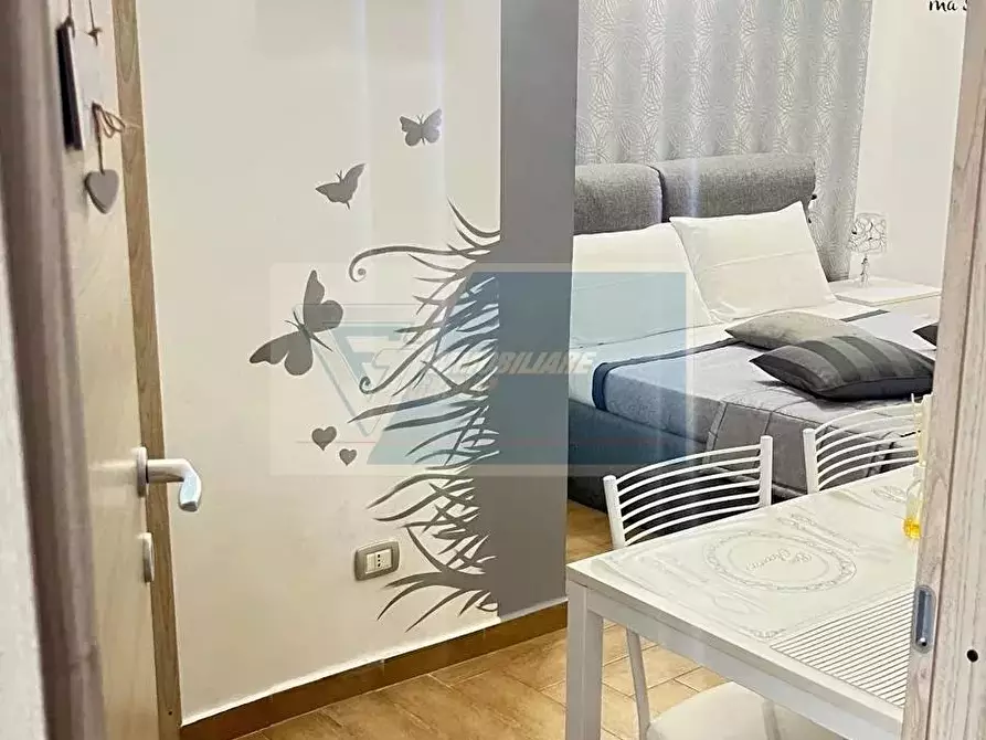 Immagine 5 di Monolocale in vendita  in Via Resalibera a Siracusa