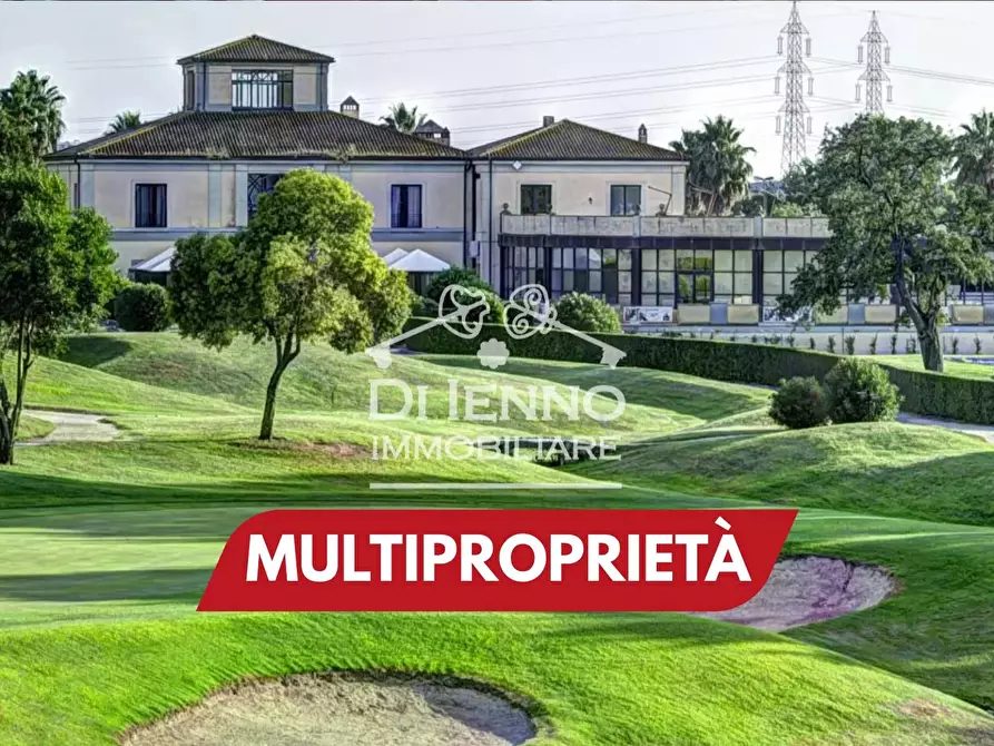 Immagine 1 di Casa trifamiliare in vendita  in Via di Marco Simone, 80 a Guidonia Montecelio